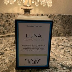 Sunday Riley Luna Retinol Sleeping Night Oil